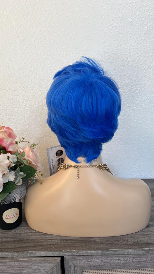 Vibrant Blue Layered Pixie Cut Wig with Side-Swept Bangs