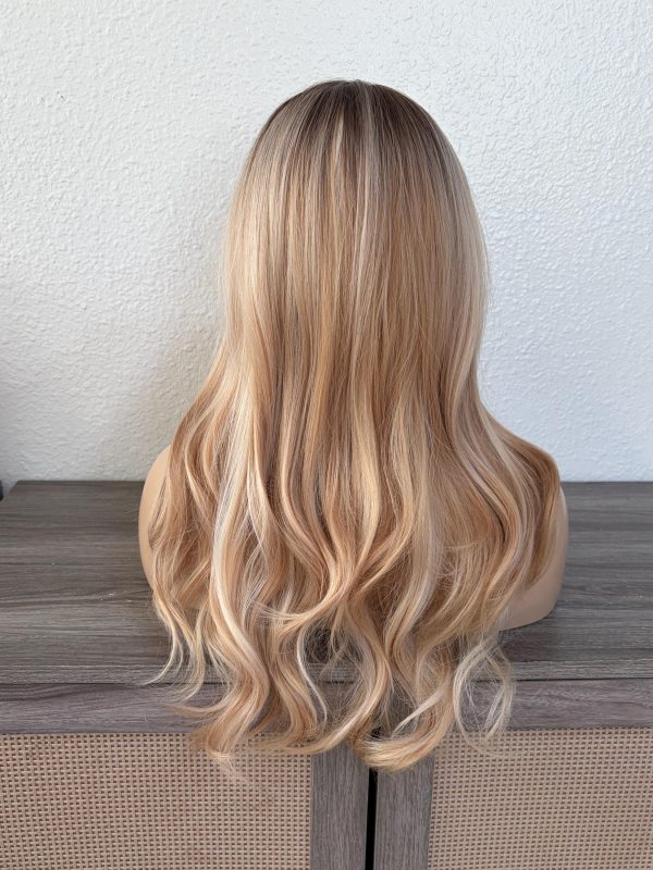 24 Inch Dark Root Cool Beige Blonde Long Wavy Wig with Wispy Bangs